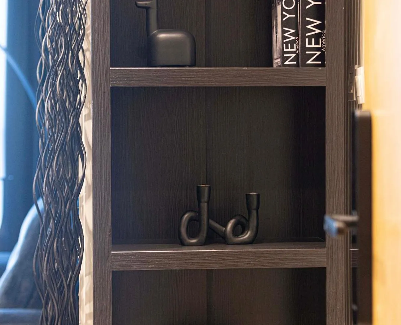 1Br Private Apartment In Center Of Sharjah- Black Knight シャルジャ